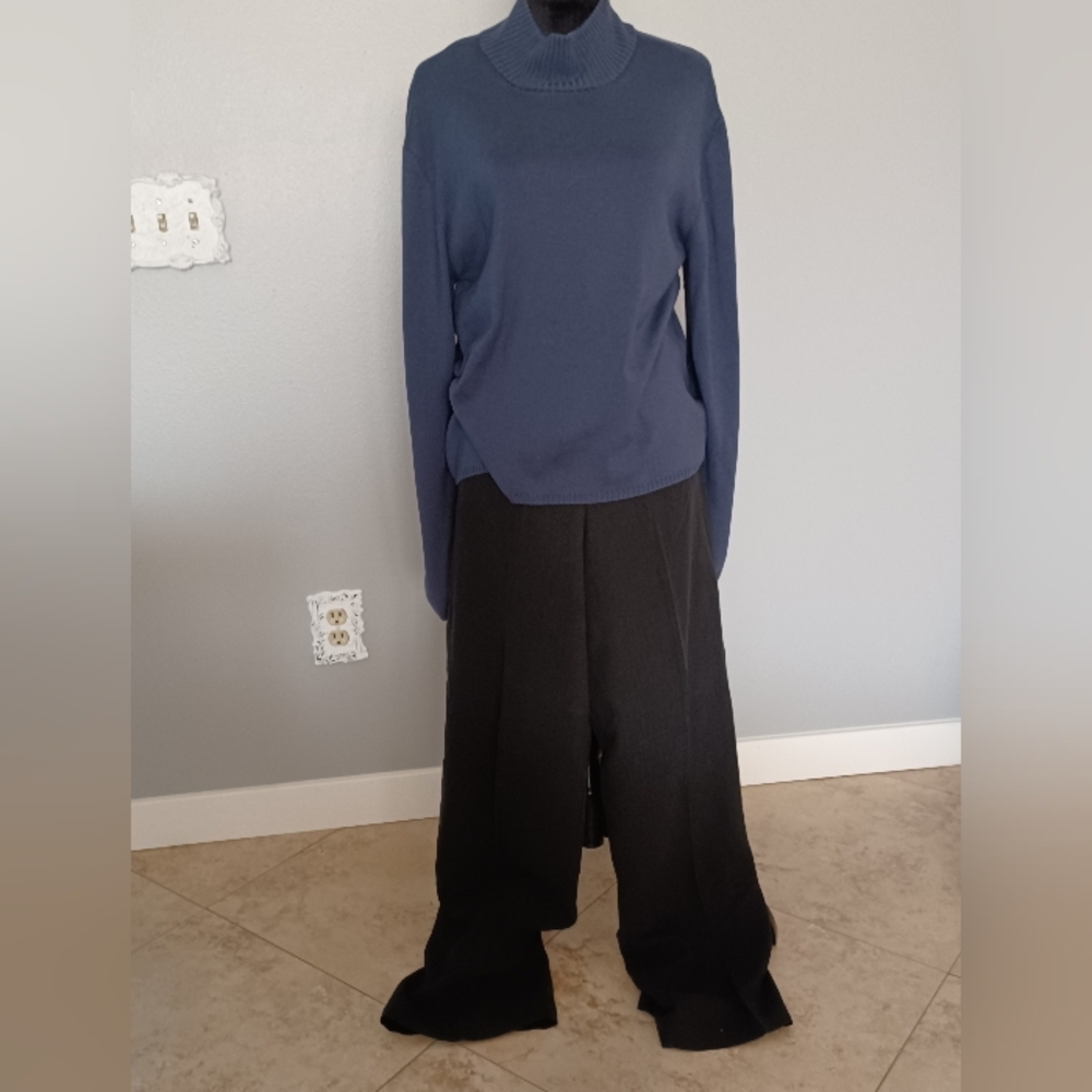 TOMMY BAHAMA cowl neck sweater
